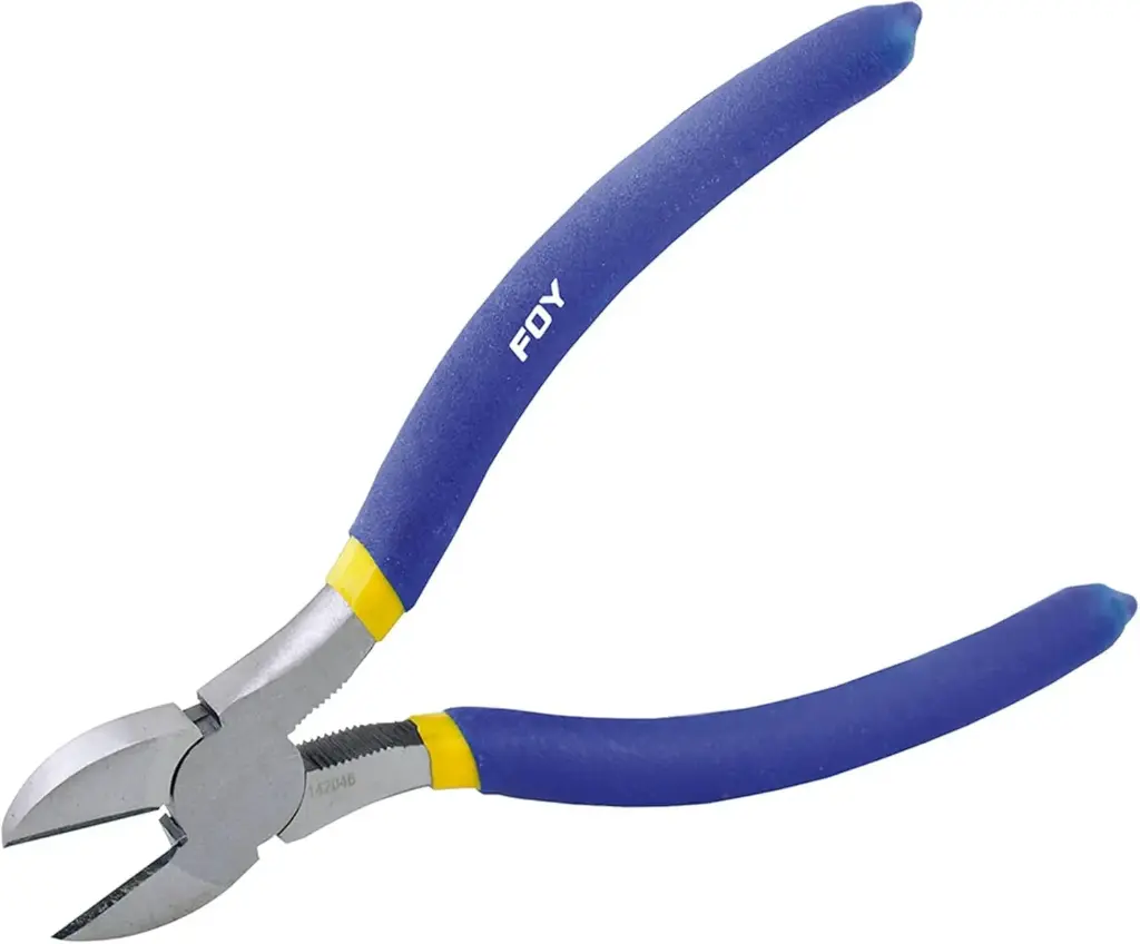 142046 Pinza para electricista con mango con doble plastisol de 6" corte diagonal